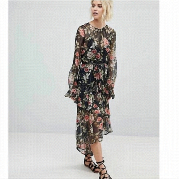 Rahi Cali Floral Ruffle Dress - Picture 2 of 14